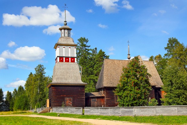die-alte-kirche-von-petaejaevesi